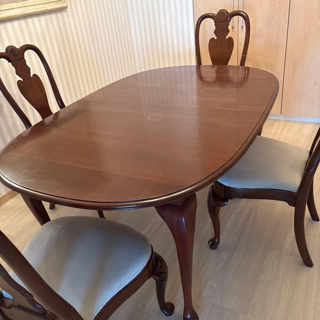 アメリカ【ETHAN ALLEN イーサンアーレン】　ダイニングテーブル