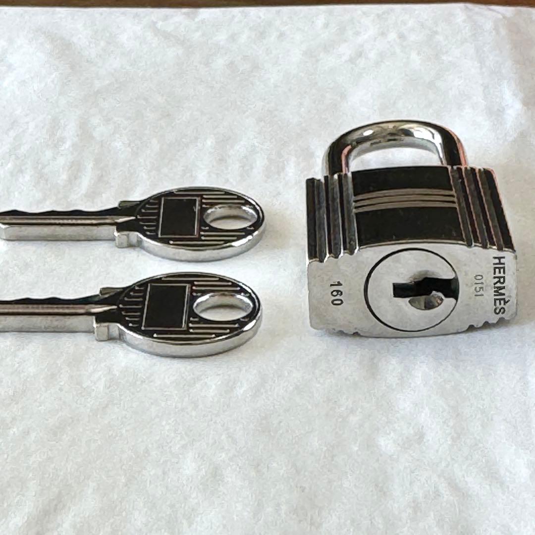 エルメス カデナ シルバー 鍵 南京錠 パドロック No.160 - メルカリ