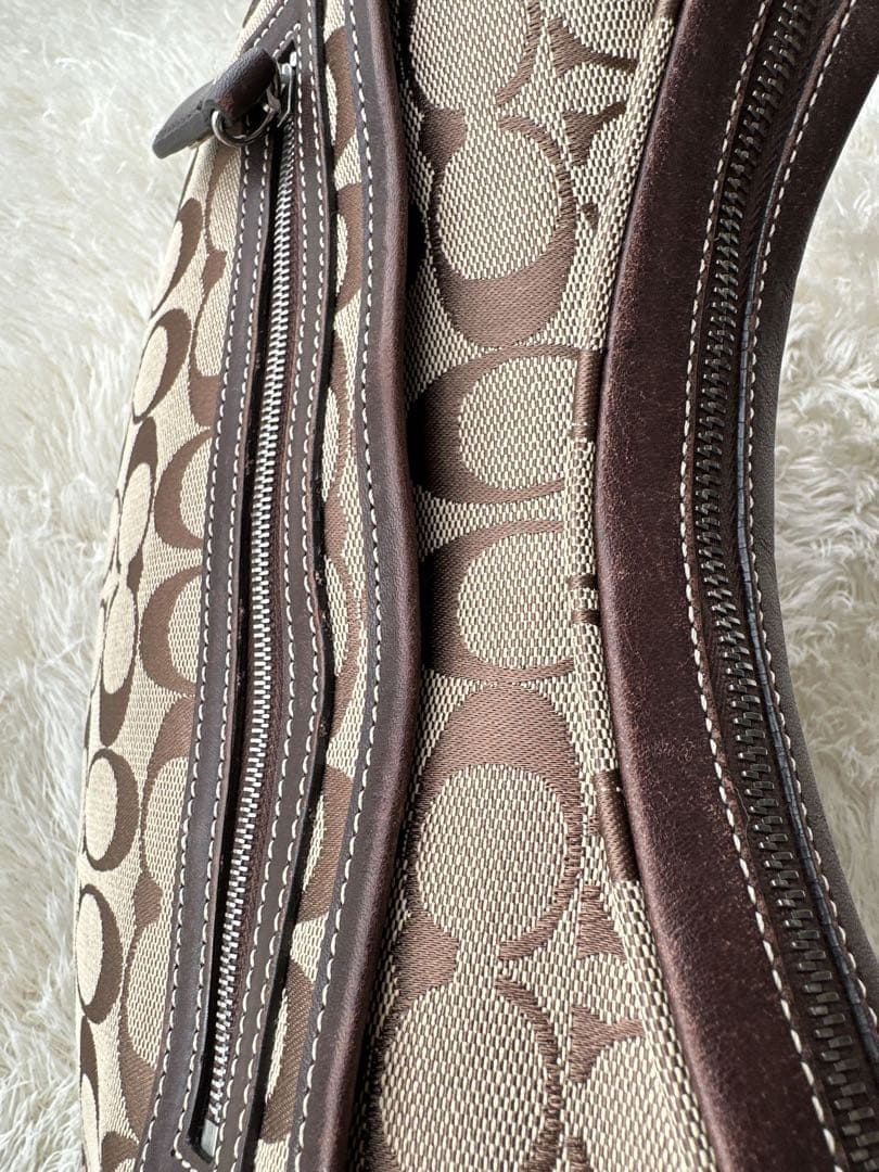 美品 COACH シグネチャー ホーボー ワンショルダー ショルダーバッグ