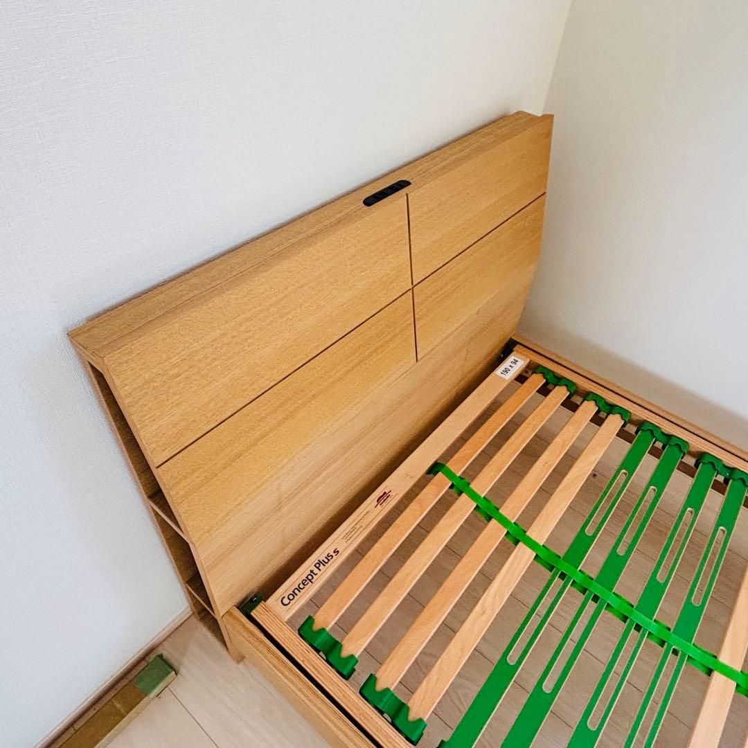 センベラ ベッドフレーム シングル