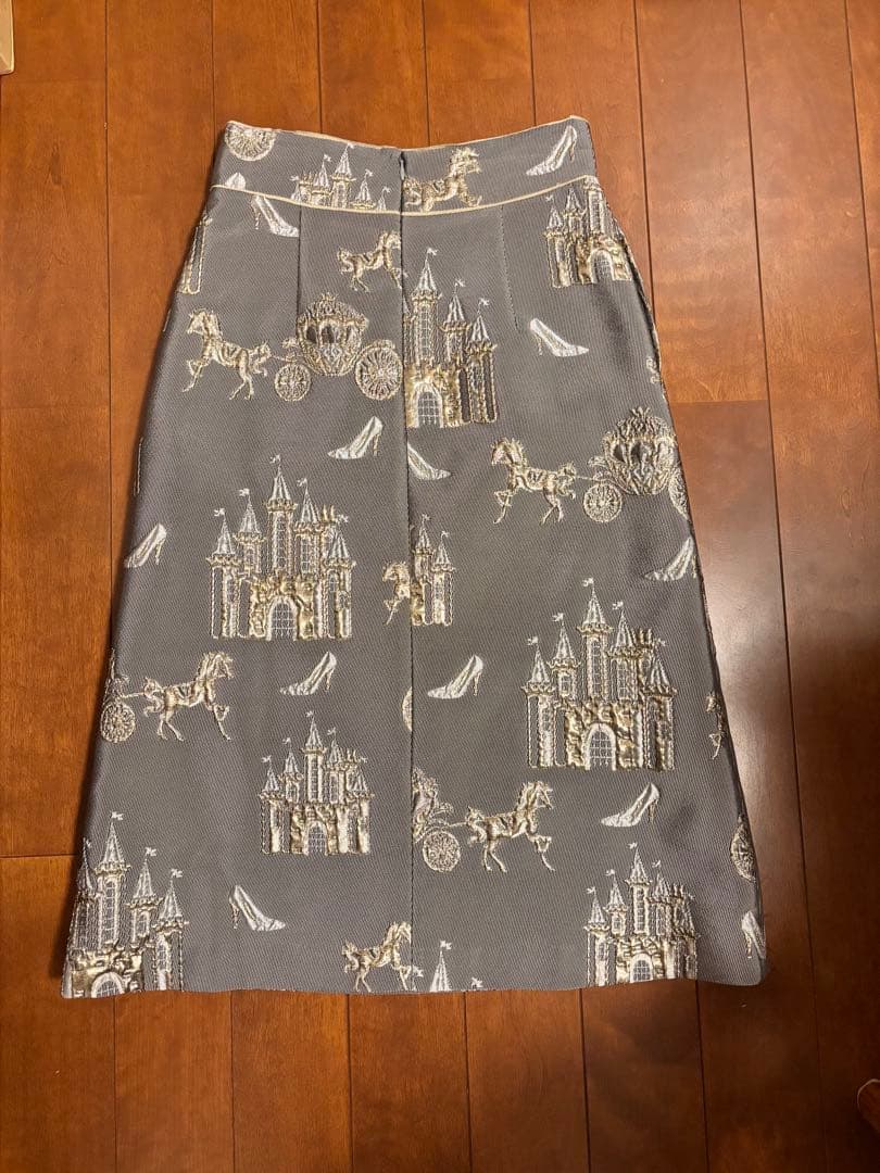 ルルウィルビー　スカート