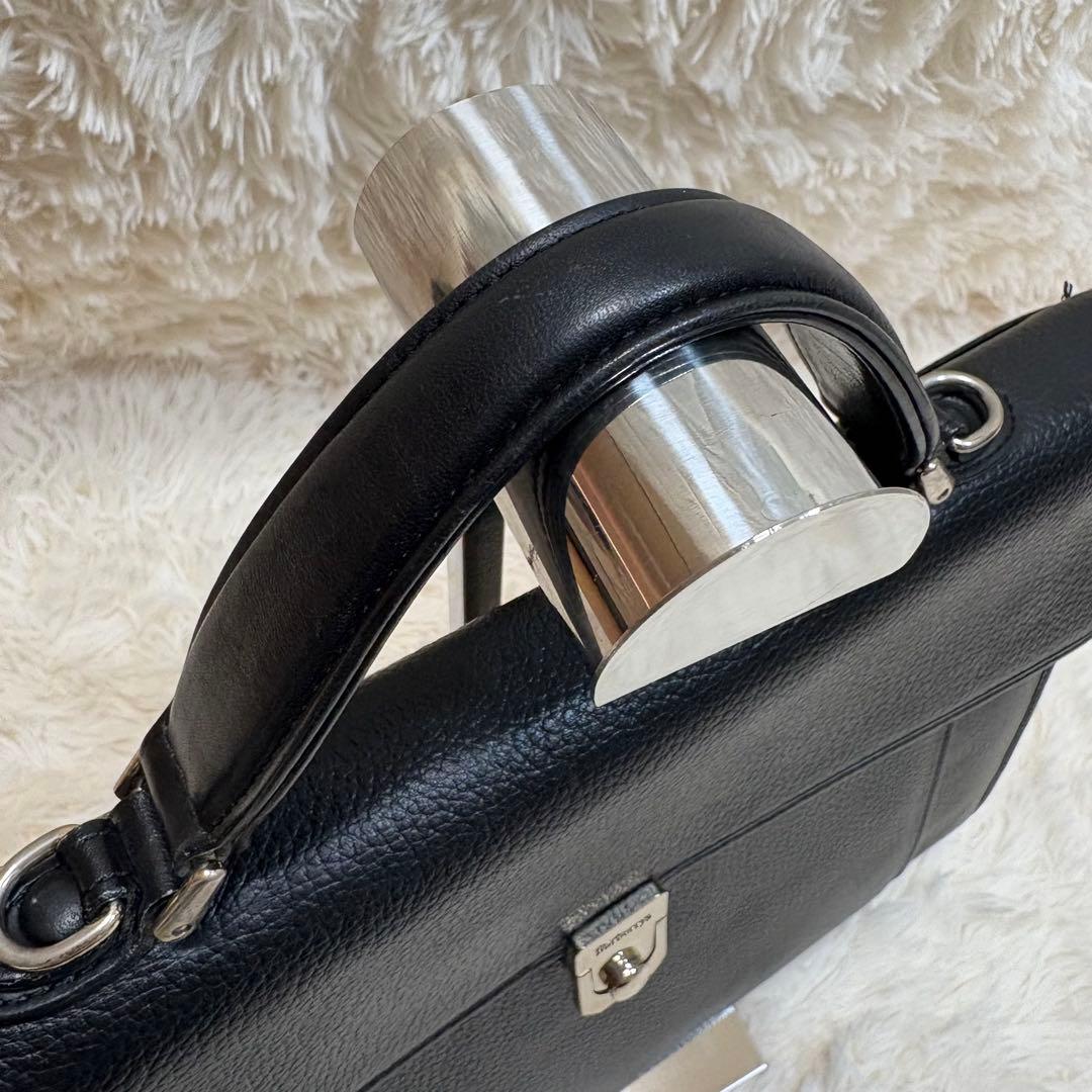 【美品】バーバリー オールレザー ビジネスバッグ 2way ノバチェック A4