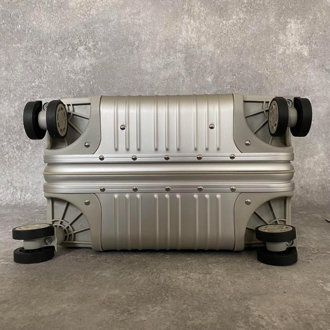 メルセデスベンツ『スーツケース 32L 4輪』TSA ロック 未使用 リモア