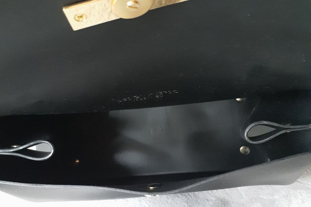 DESIGNINVERSO ショルダーバッグ 黒