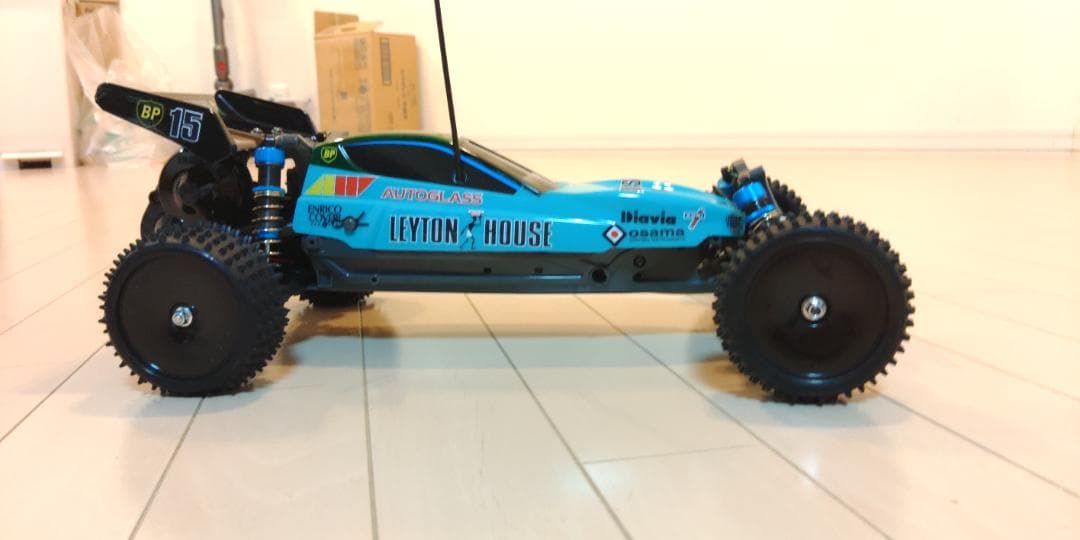 【美品・走行2回】タミヤ DT-03 OPパーツ付き LEYTON HOUSE
