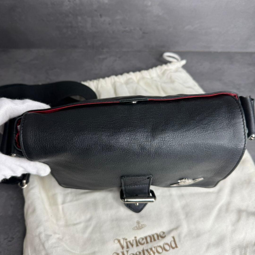 Vivienne Westwood ヴィヴィアン ショルダーバッグ オーブロゴ