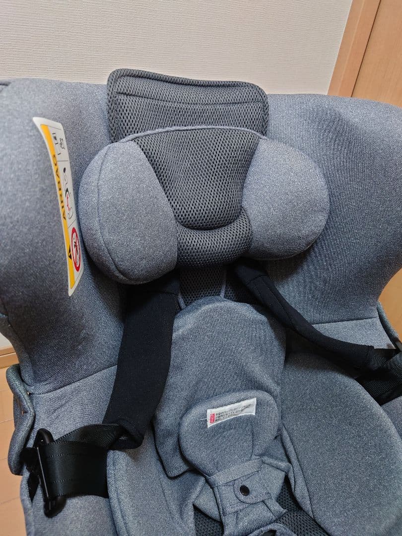 カーメイト エールベベ・クルット4i プレミアムⅢ（品番：871） グレー