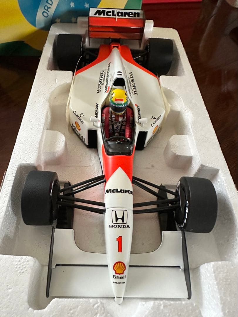 アイルトンセナ　レーシングカーコレクション1922マクラーレンホンダMP4/7