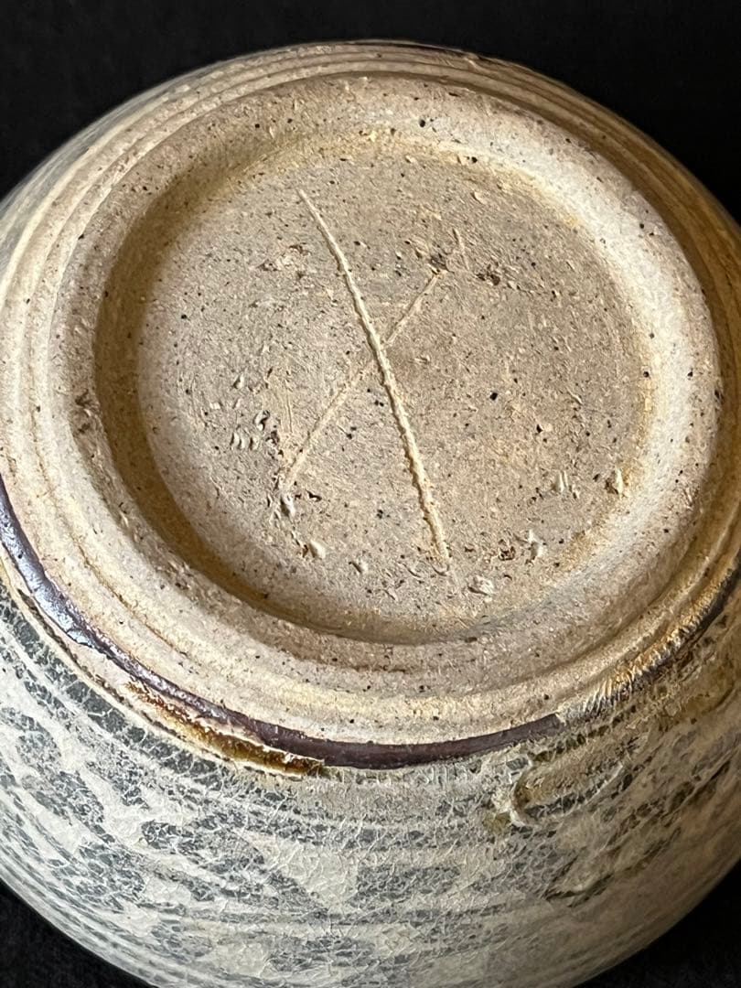 もうレア ！タイスンコロク鉄絵合子 穏やかで丁寧な絵付け 窯印がいい