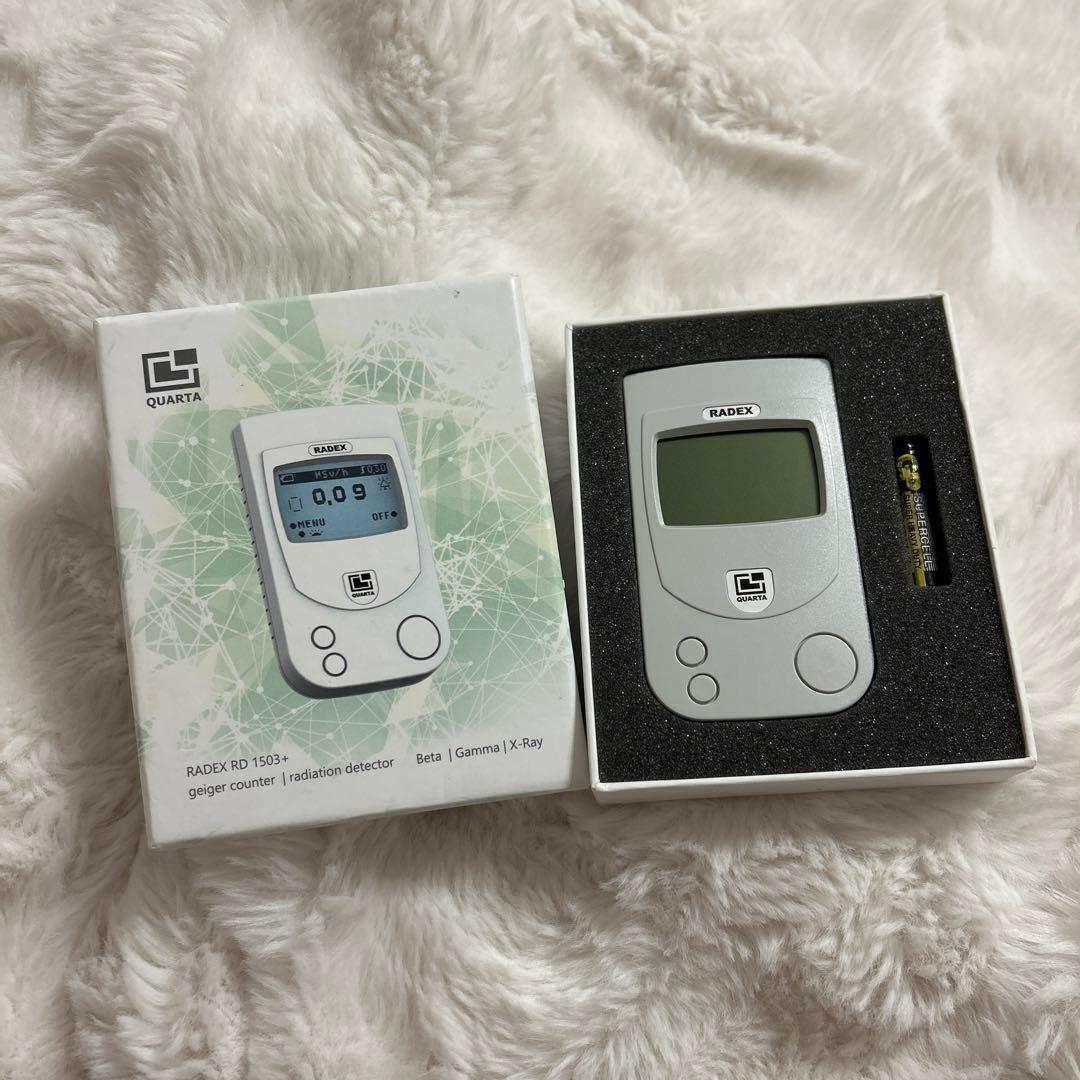 QUARTA RADEX RD 1503+ ガイガーカウンター
