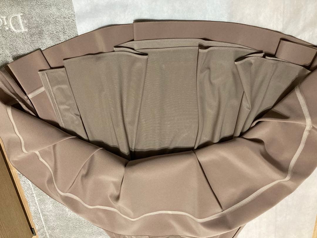 フォクシースカート　モカ　４０サイズ　新品未使用品　４１０１３