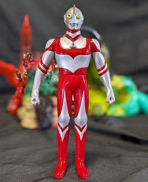 ウルトラマングレート＆登場怪獣・宇宙人（バンダイ）ソフビフィギュア６体セット