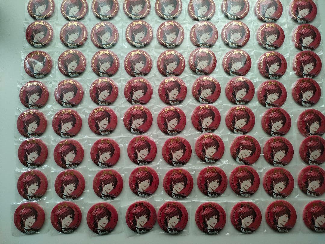 ローレン・イロアス 缶バッジ ジュンブラ