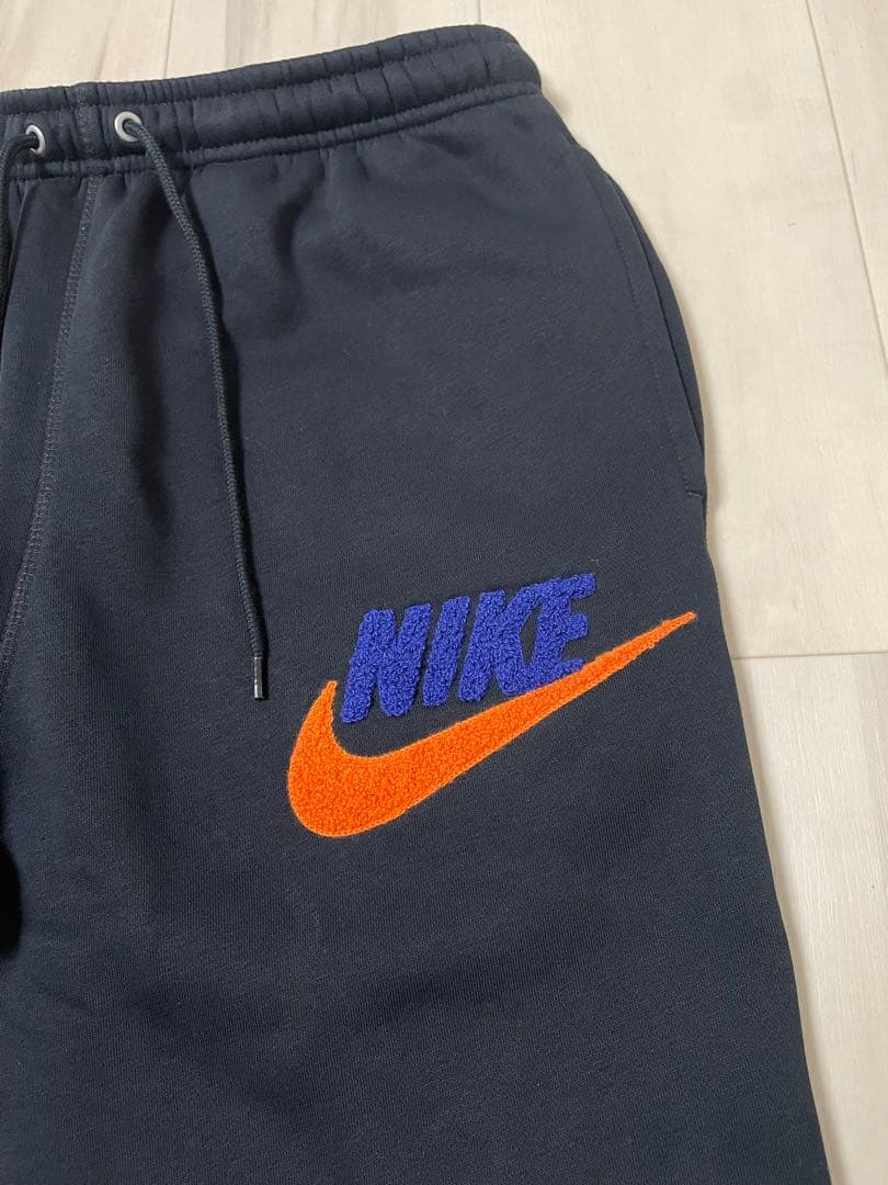 【新品未使用】NIKE上下セットアップ ロゴ ボア ブラック/Lサイズ