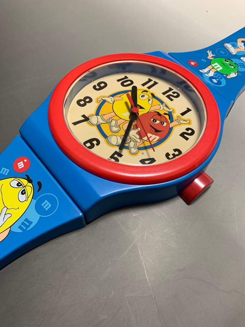 エムアンドエムズクロック時計アメトイディスプレイサインM&Ms