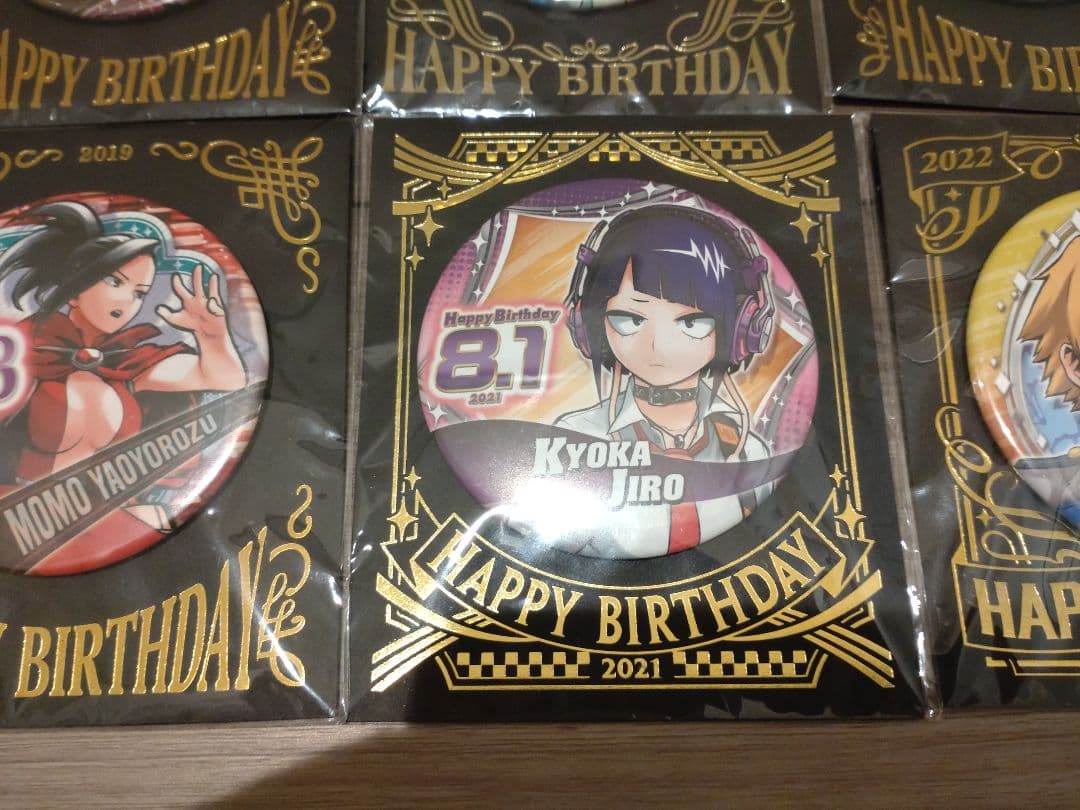 新品　ヒロアカ　缶バッジ　Happy Birthday　バースデイ