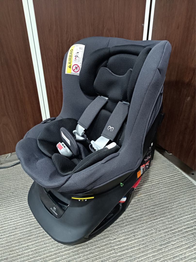 八6554] カーメイト AILEBEBE チャイルドシート ALB865 - メルカリ
