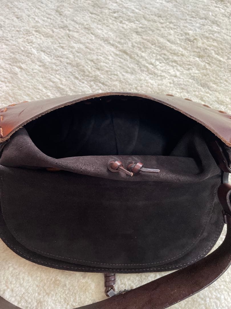 ヴァレンティノ・ガラヴァーニ　ショルダーバッグ ヴィンテージ ブラウンレザー