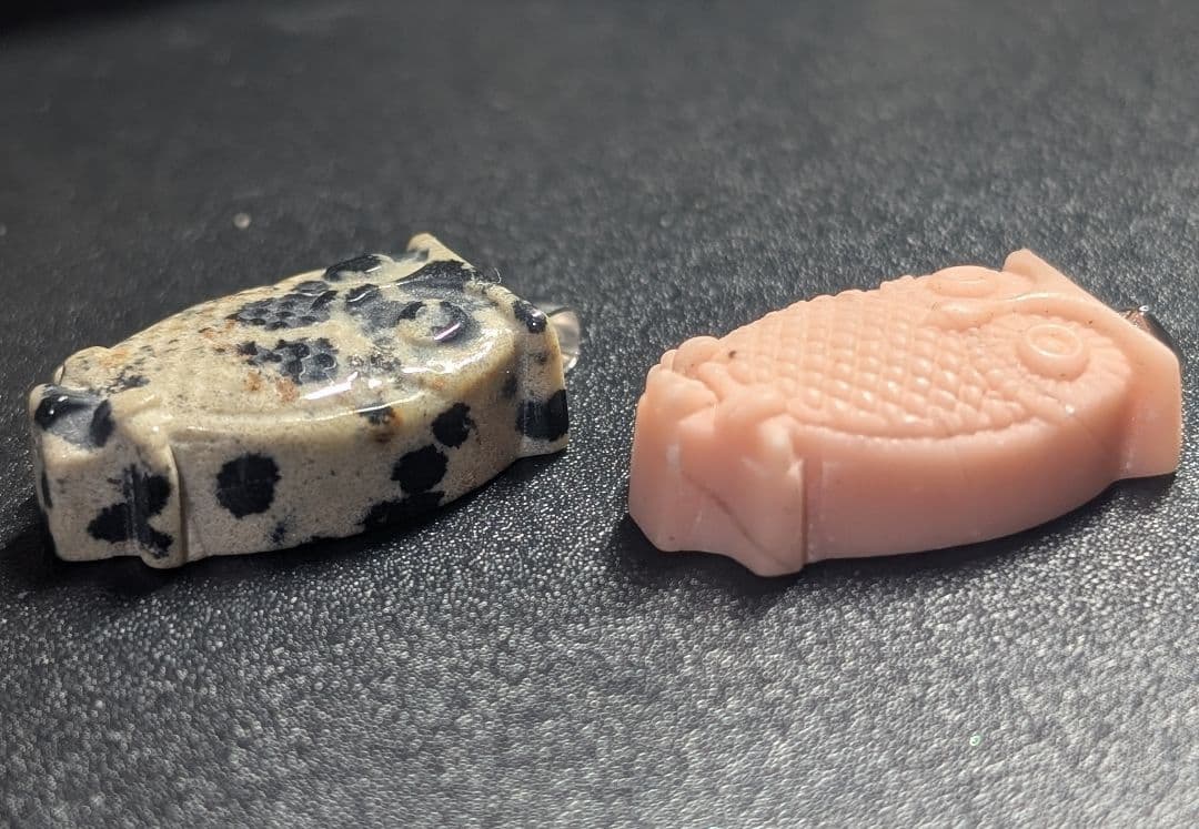 オーダー品確認用可愛いふくろう彫りペンダントトップ8個セット天然石