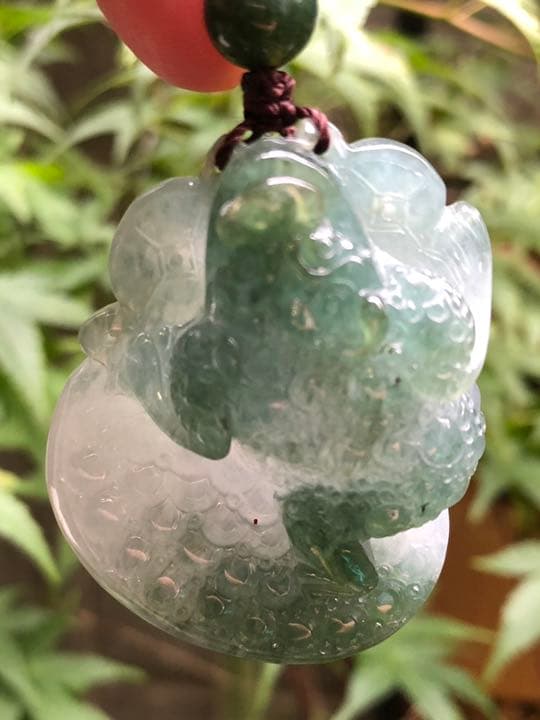 天然本翡翠保証‼️根付？