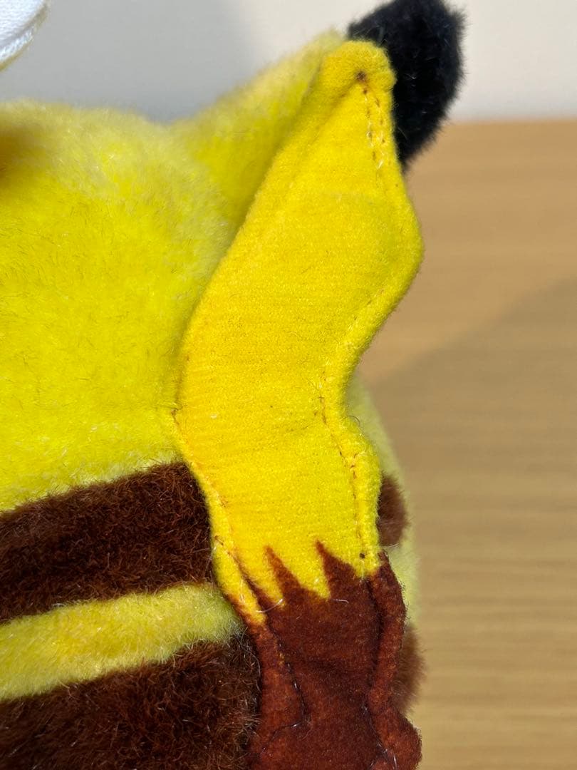 ピカチュウ TOMY ぬいぐるみ　初期