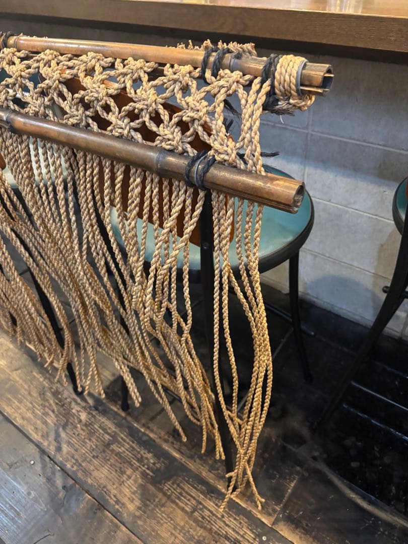 麻製の編み込みデザインのれん 約90cm幅-オンラインストア半額