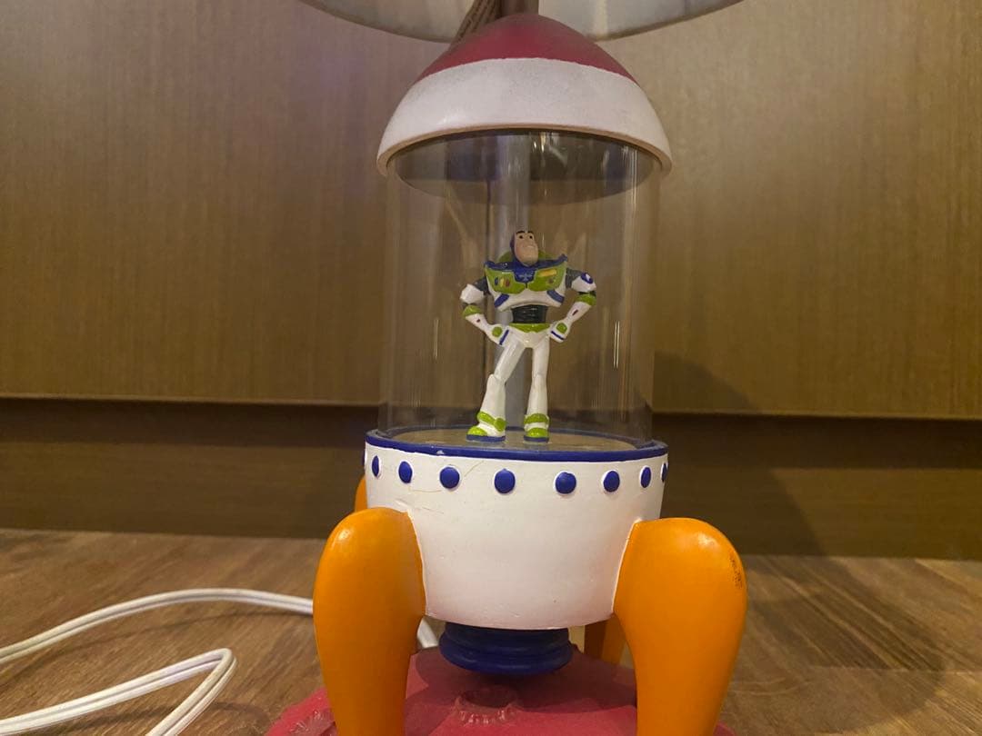 トイストーリー バズ ルームライト 激レア ディズニーtoystory BUZZ
