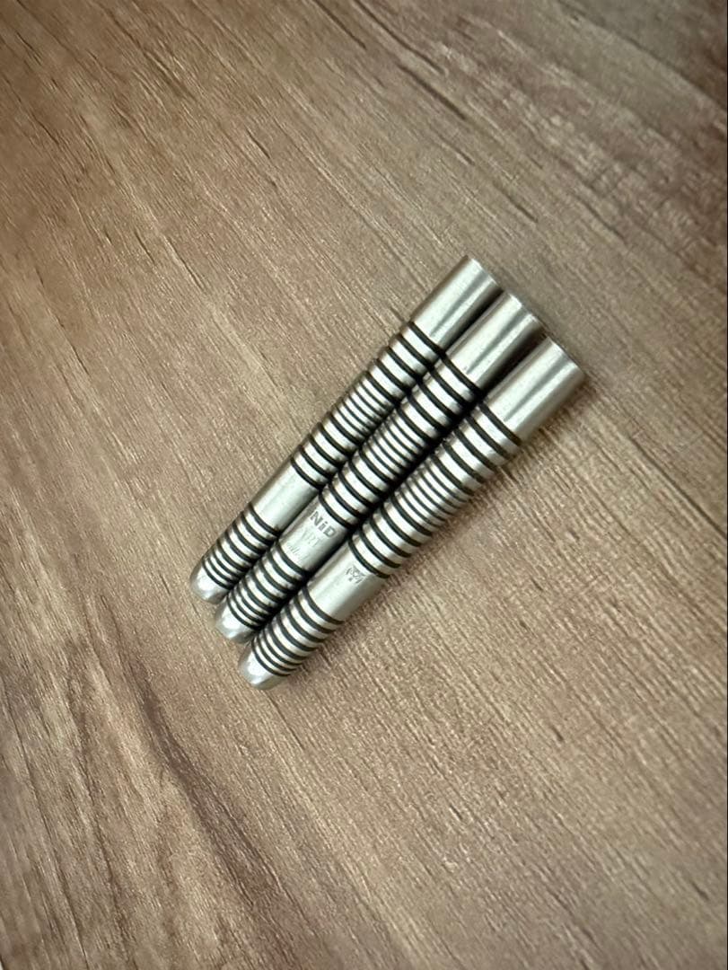 松吉輝宗LAZYＳダーツ限定モデル