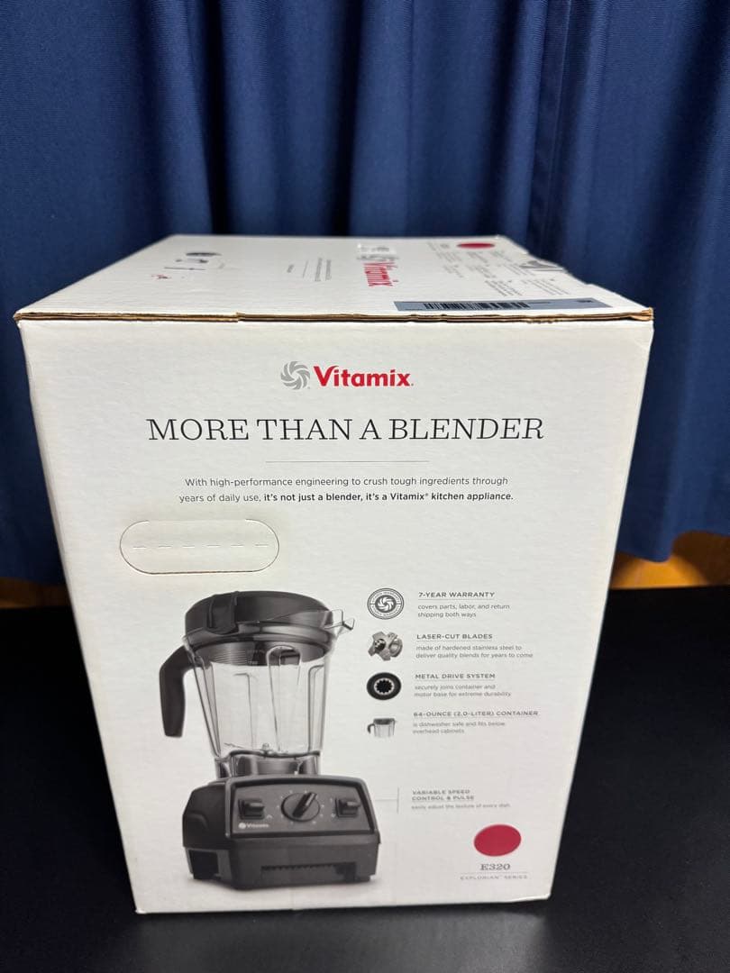 新品未開封未使用品　Vitamix E320 ブレンダー　レッド