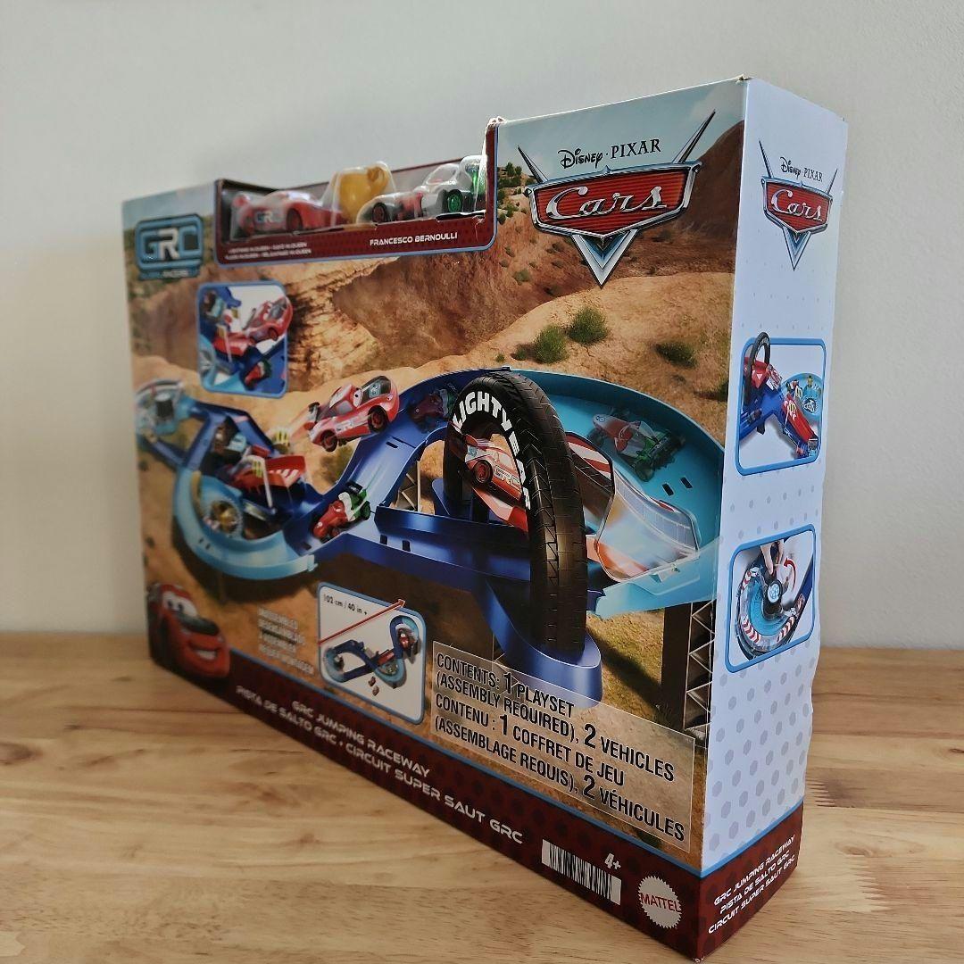 マテル カーズ GRC プレイセット ミニカー2台 マックィーン フランチェスコ