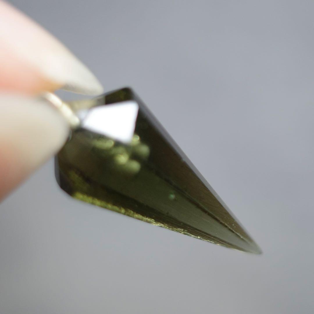 モルダバイト ペンデュラム 鑑別書付き アクセサリー