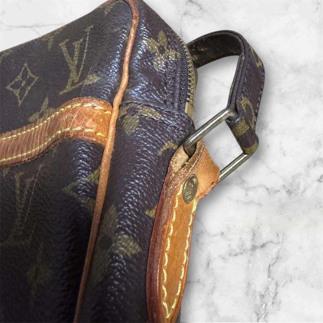 Louis Vuitton ショルダーバッグ ダヌーブ ルイ・ヴィトン