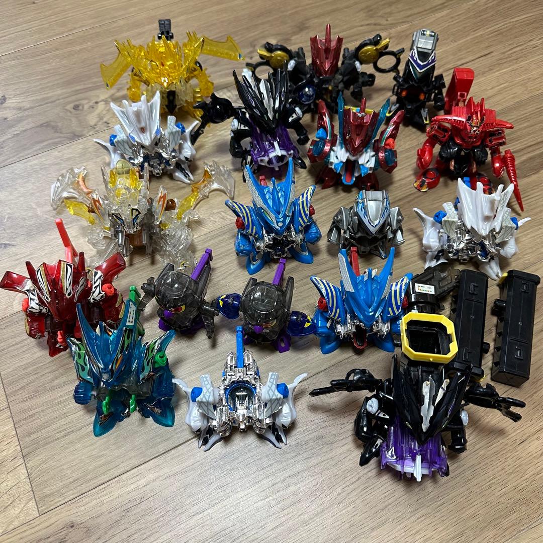 クロスファイトビーダマン まとめ売り - メルカリ