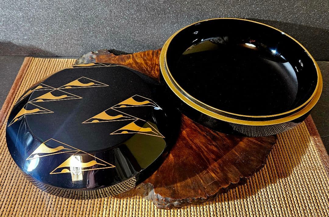 真作保証❗】 輪島塗 塗師 茶平一斎 造 鱗鶴蒔絵 喰籠 お