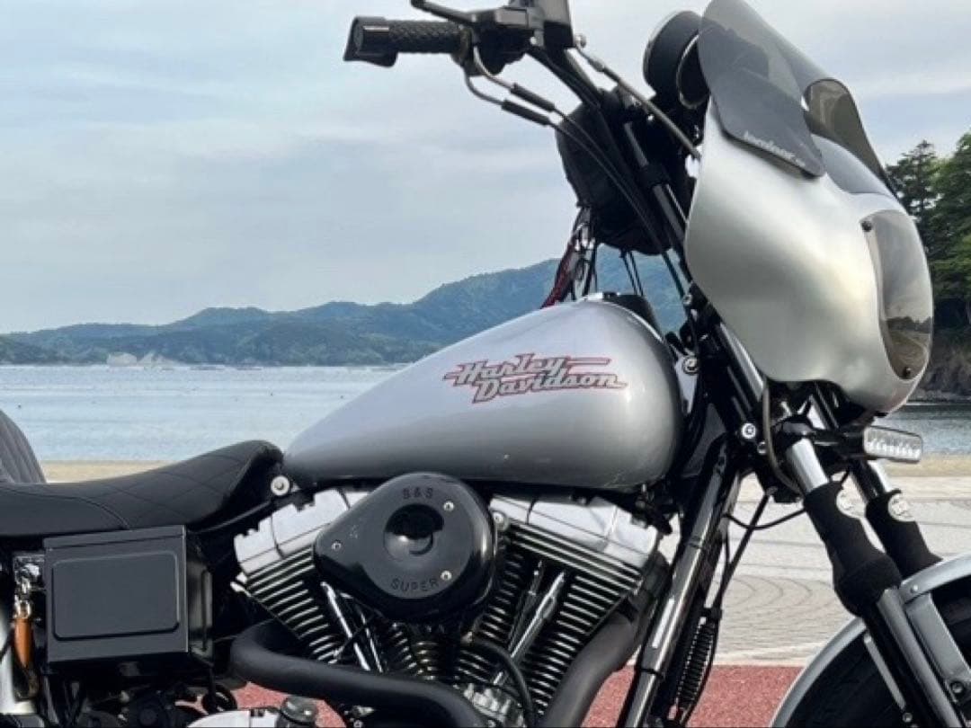 FXD ダイナ 純正タンク 〜03年 程度良好 FXDX - メルカリ