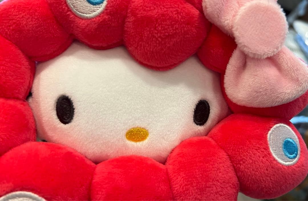 ミャクミャクハローキティぬいぐるみMサイズ 値引き不可 サンリオ