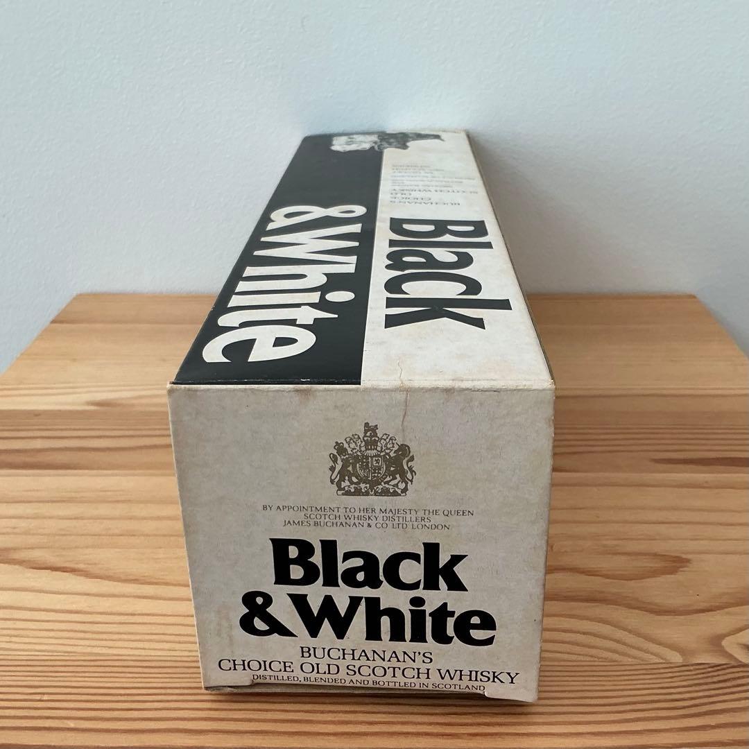 未開栓】Black&Whitスコッチウイスキー 4/5Quart 760mlの通販はau PAY