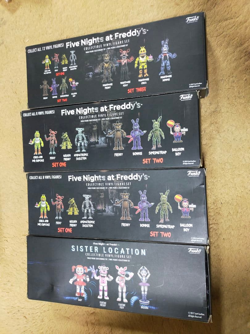 ファイブナイトアットフレディーズ コレクタブルビニールフィギュアセット 4種類