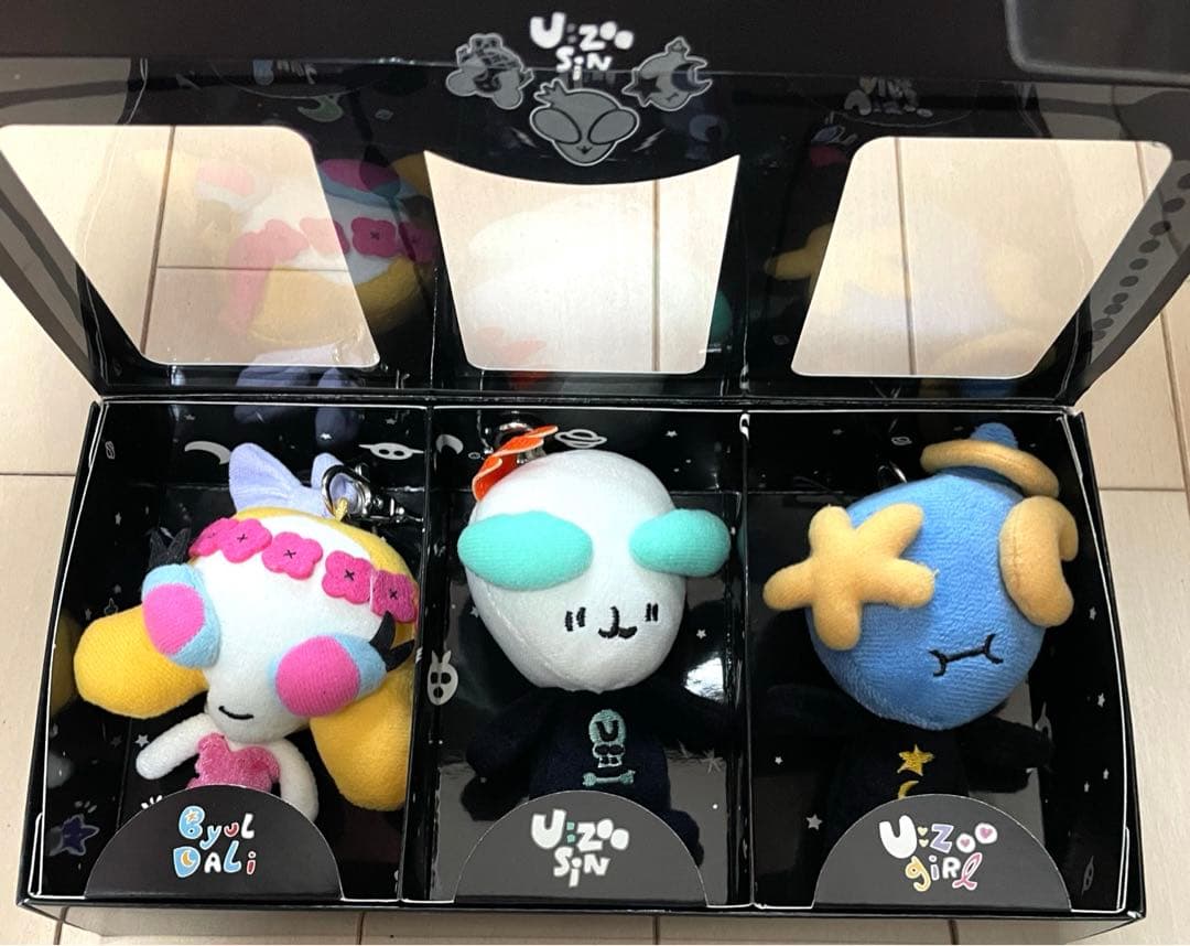 公式 ぬいぐるみキーホルダー キム・ヒョンジュン U:zoosin 宇宙神 貴重