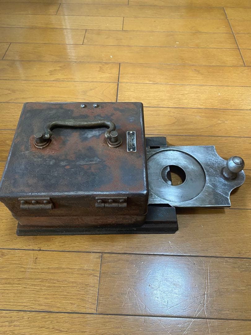 専用出品希少レア国鉄　通票閉塞箱　通票閉塞器鉄製　タブレットなし