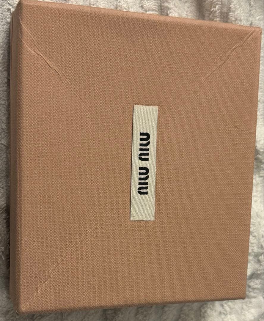 miu miu 花柄 二つ折り財布