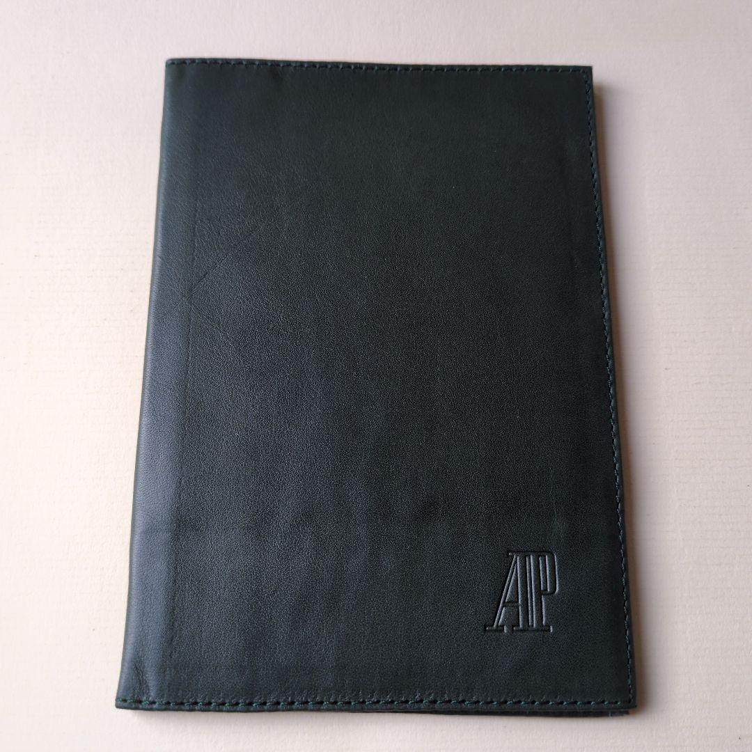 Audemars Piguet ダークグリーン のカバー付きノートセット 非売品
