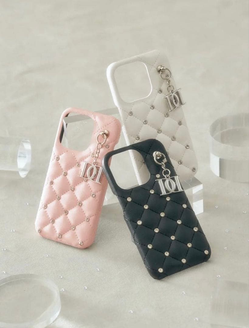 darich キルティングビジューddチャームiPhoneケース ピンク - メルカリ