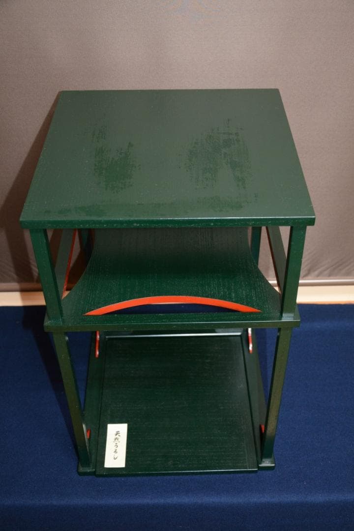 茶道具 美品 糸巻棚 天然漆 青漆爪紅 碌々斎好写 京塗師