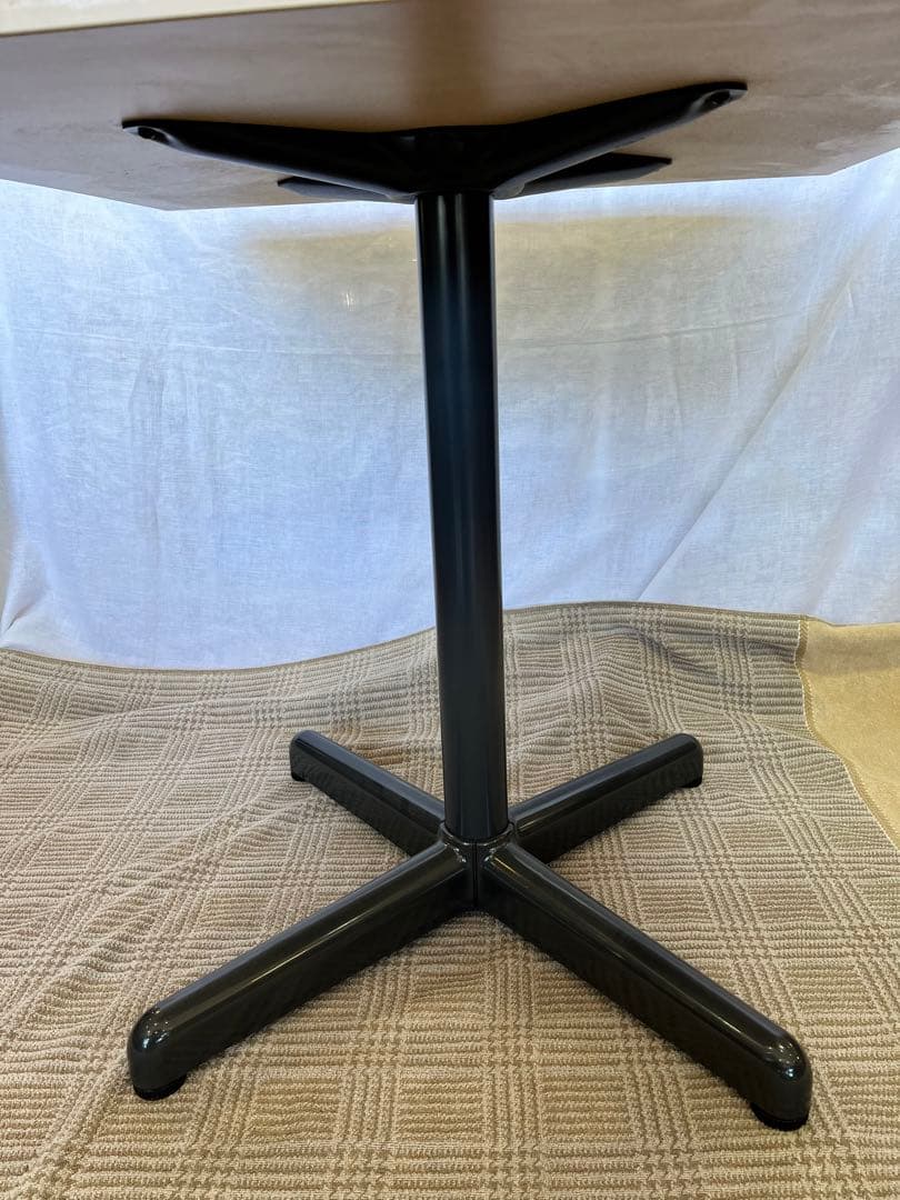 中古品】①木製天板 鉄脚 カフェテーブル センターテーブル アイアン