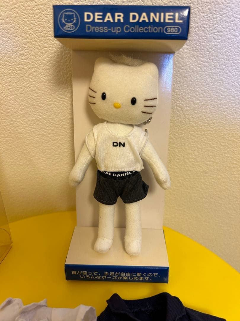 レトロ キティ ダニエル ドレスアップ コレクション フィギュア 人形