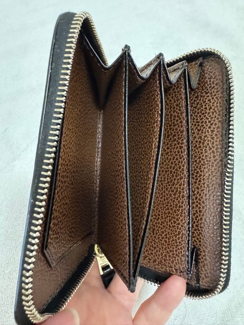 フットザコーチャー　ショートジップウォレット
