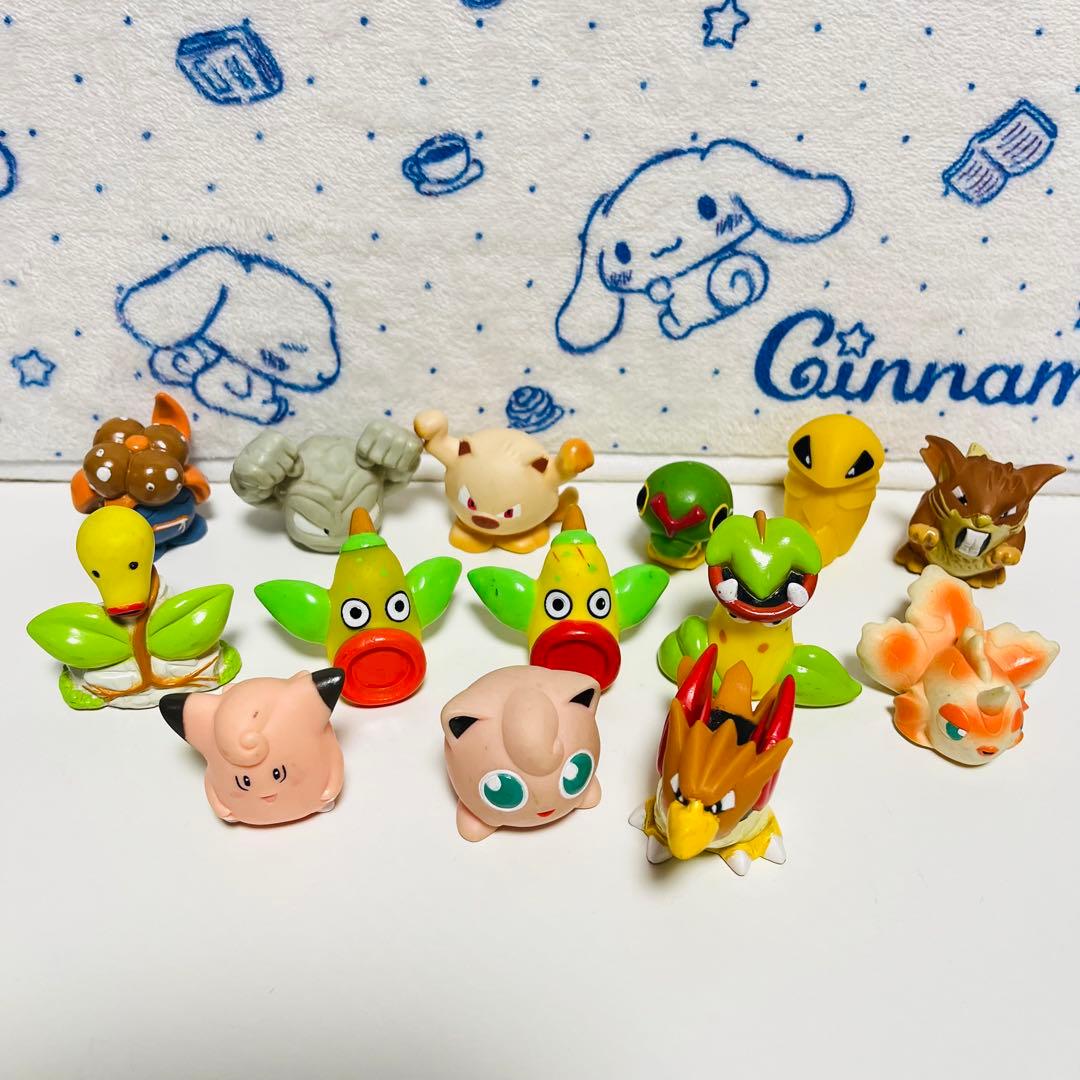 ポケモン　指人形、塩ビ・消しゴムフィギュアetc（分売不可）