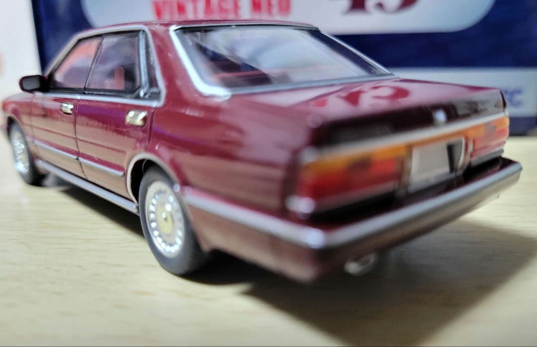 希少！トミカリミテッドヴィンテージネオ43 グロリア　ブロアムVIP Y31