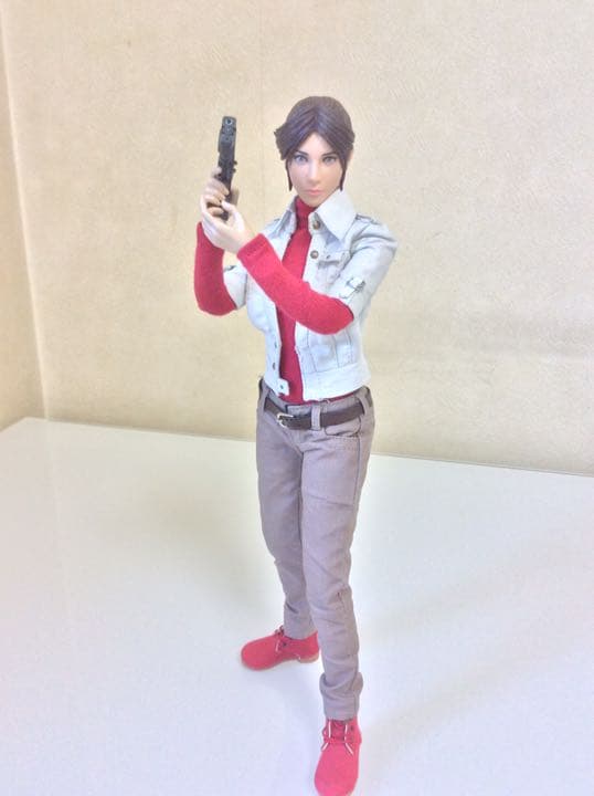 hottoys biohazard 1／6 フィギュア エイダ ミリタリー 銃 biohazard 1